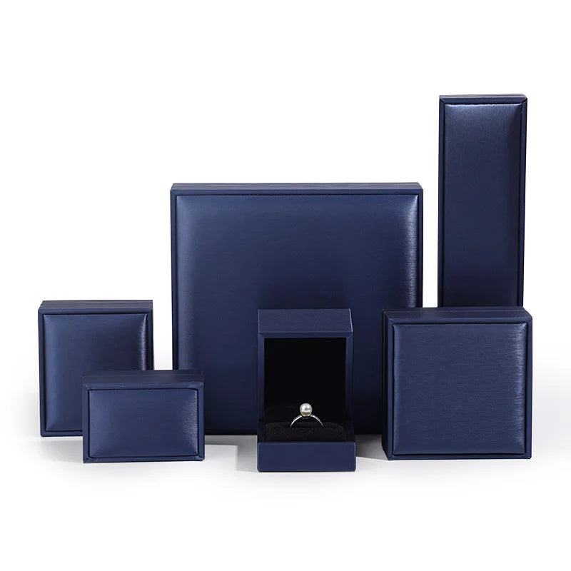 Jewelry storage box