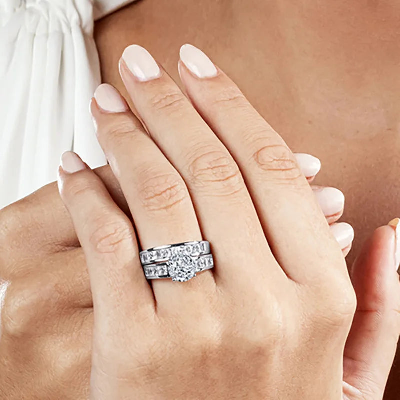 Women's Classic Round Brilliant Cut Bridal Ring Set with Zirconia Claw Setting Elegant Wedding Jewelry