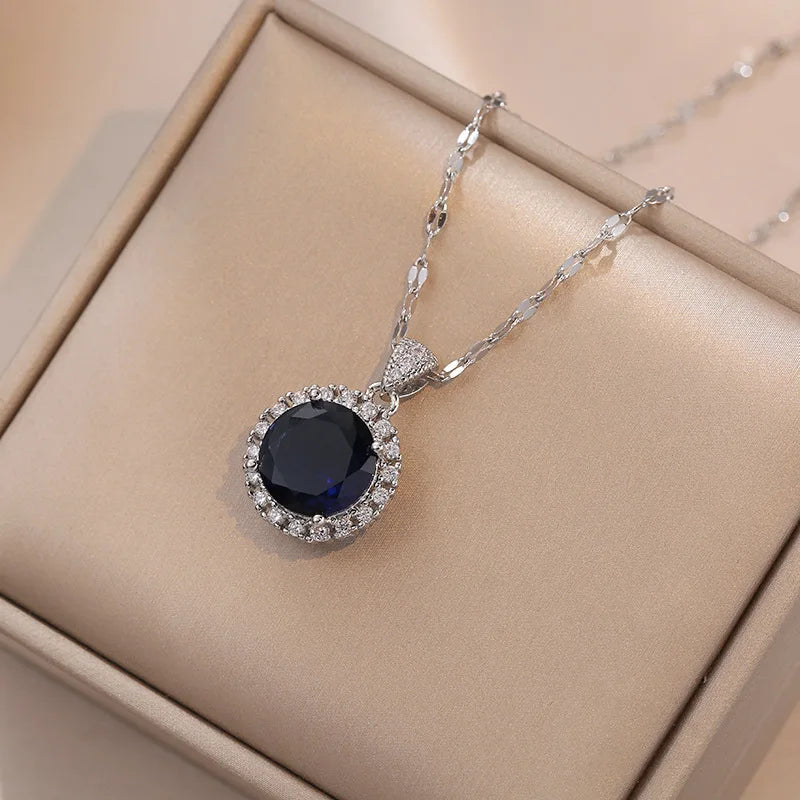 Women's Classic Necklace and Earrings Set