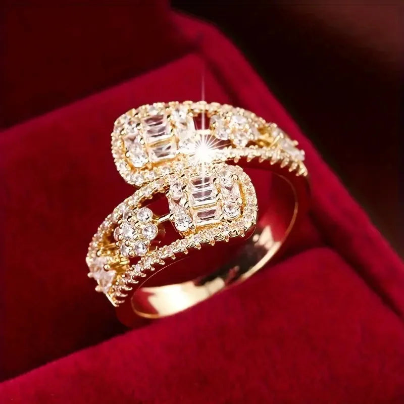 Water-Drop Diamond Engagement Band