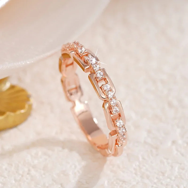 Buckle Design Female Wedding band