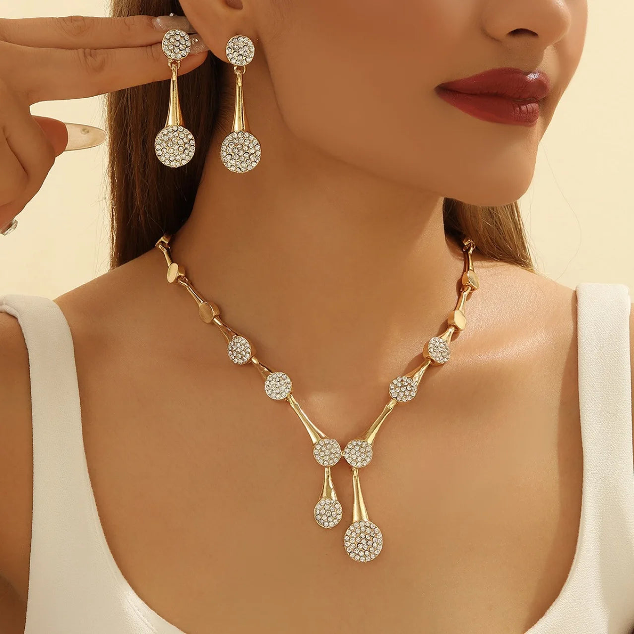 Necklace Earrings Exquisite Set Golden Quiet Elegant Bridal Banquet