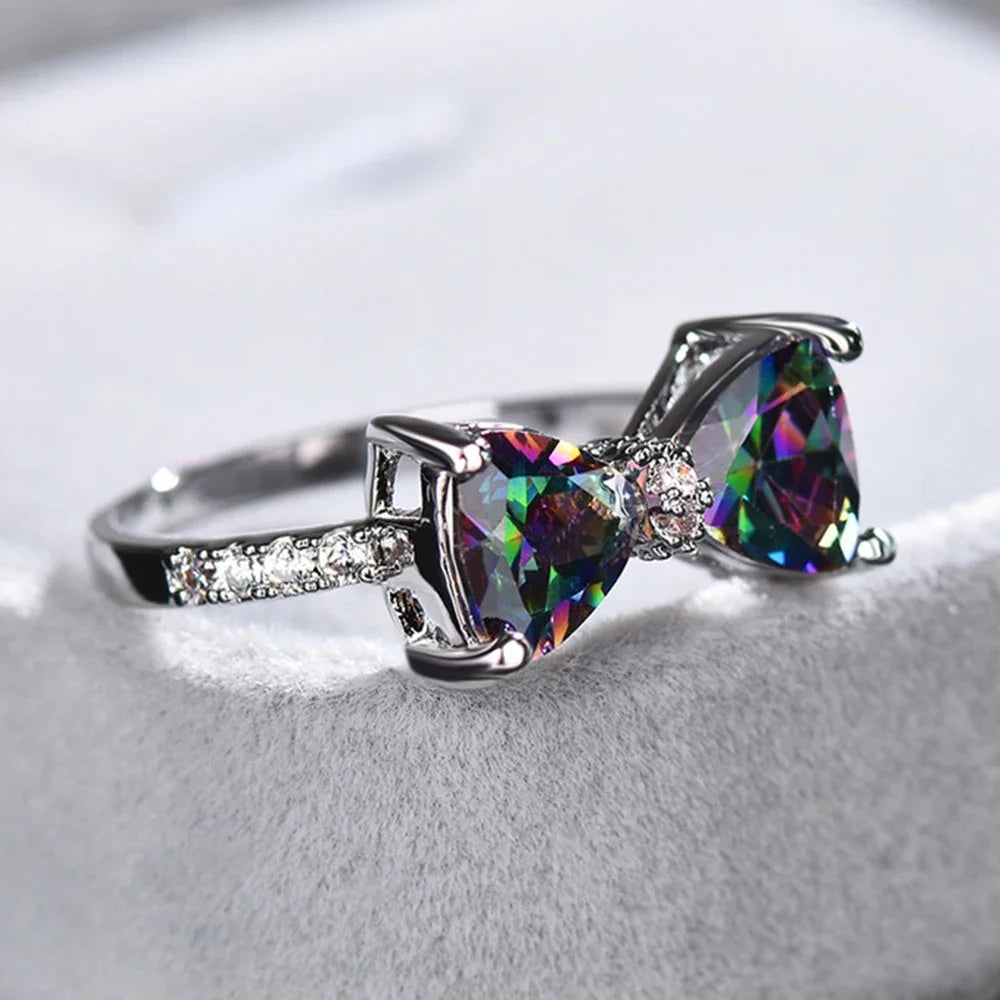 Bow-Tie Wedding Band