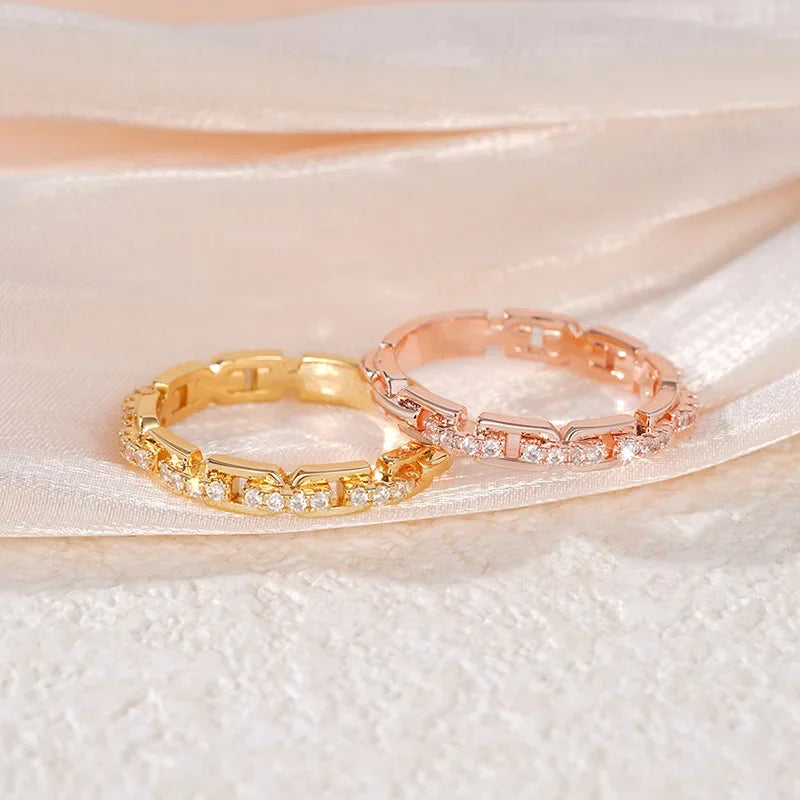 Buckle Design Female Wedding band