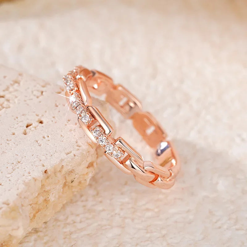 Buckle Design Female Wedding band