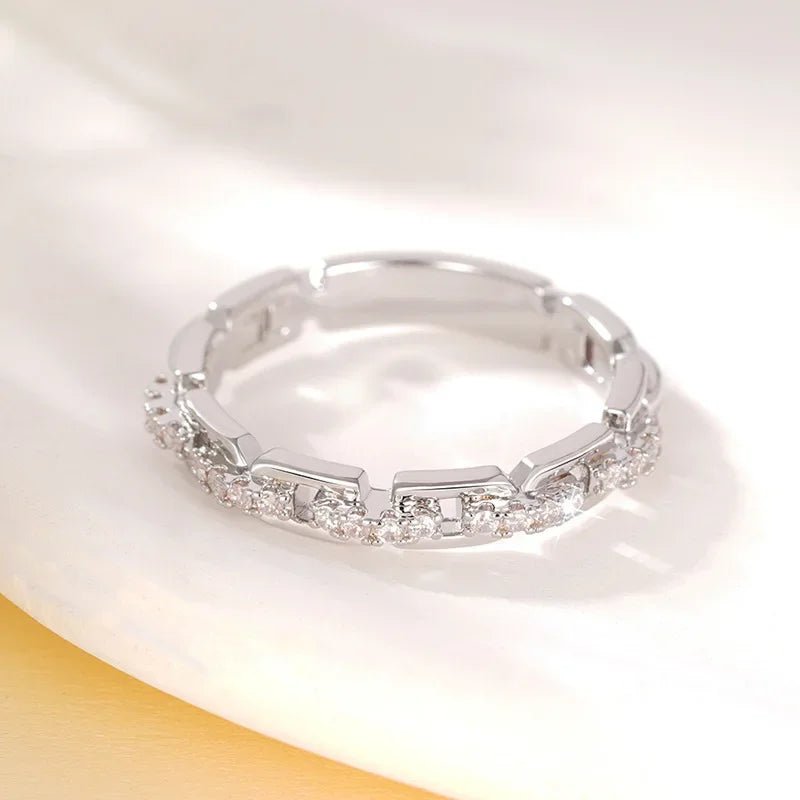 Buckle Design Female Wedding band