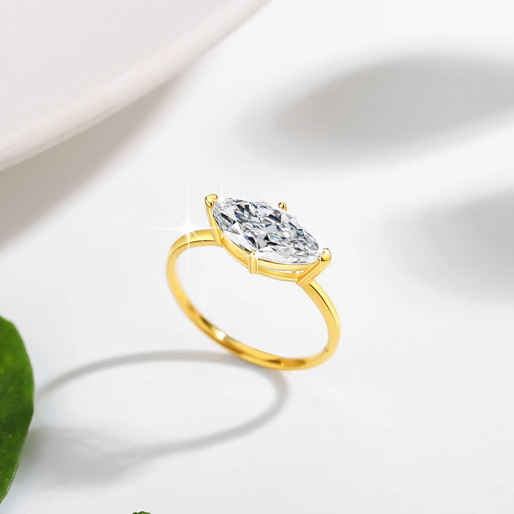 Marquise Ring 14K Gold With A 2 Carat Stone Elegant Wedding Band