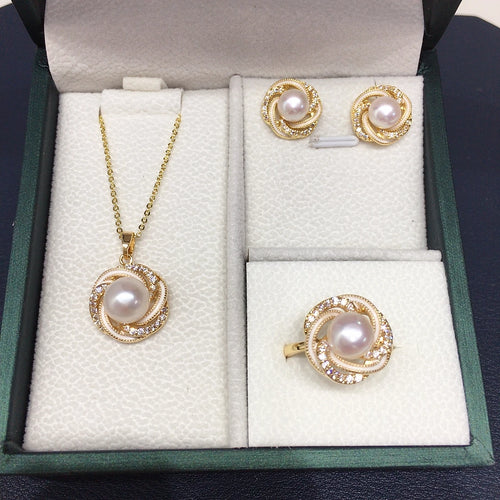 18k Gold and Freshwater Pearl Wedding Set with Bird's Nest Design