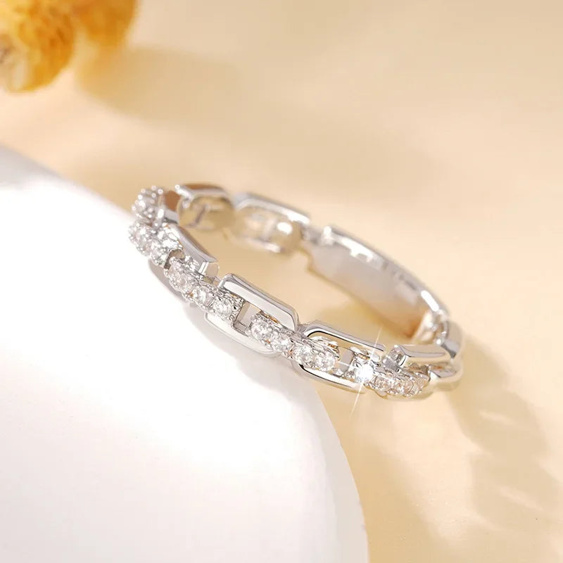 Buckle Design Female Wedding band